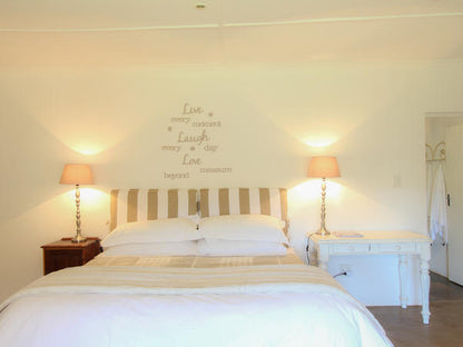 10 Sleeper Holiday Home @ Lavender Trout Guest Farm