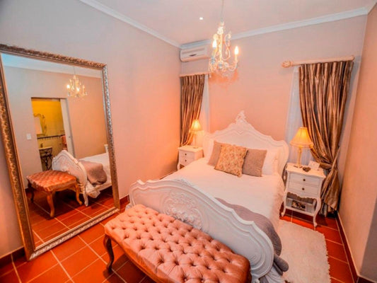 Deluxe Double Room 2 - Royal @ Lavender Guest House