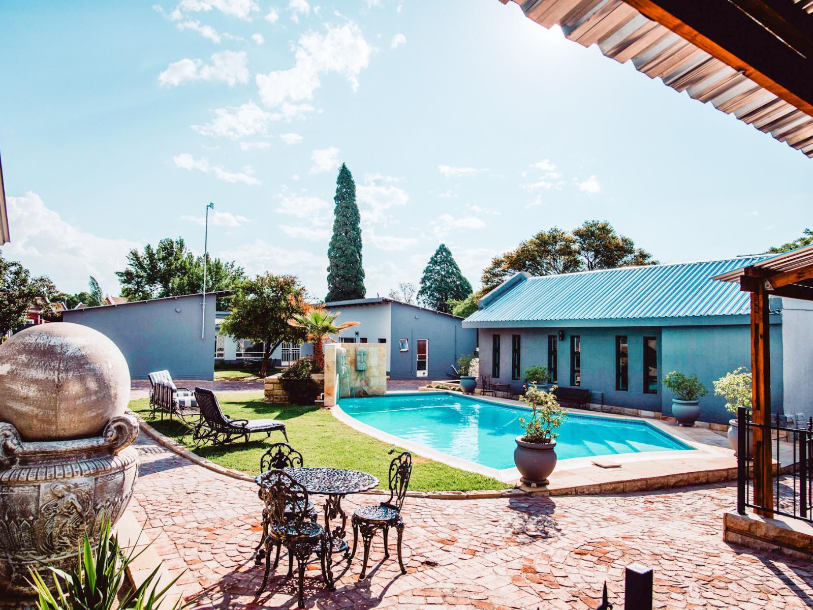 Le Grant Guesthouse And Conference Panorama Kroonstad Kroonstad Free State South Africa House, Building, Architecture, Swimming Pool