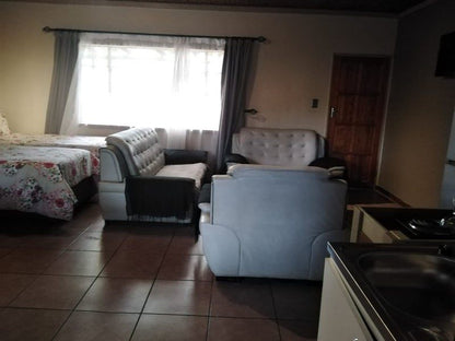 8 Soenie Avenue Self Catering Akasia Pretoria Tshwane Gauteng South Africa 