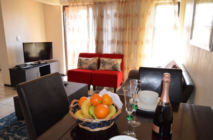 Leafy Apartments Cresta Blackheath Johannesburg Gauteng South Africa Food, Living Room