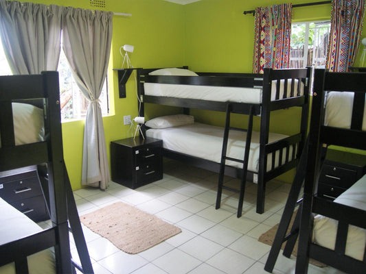 6 Bed Dormitory @ Lebo's Soweto Backpackers