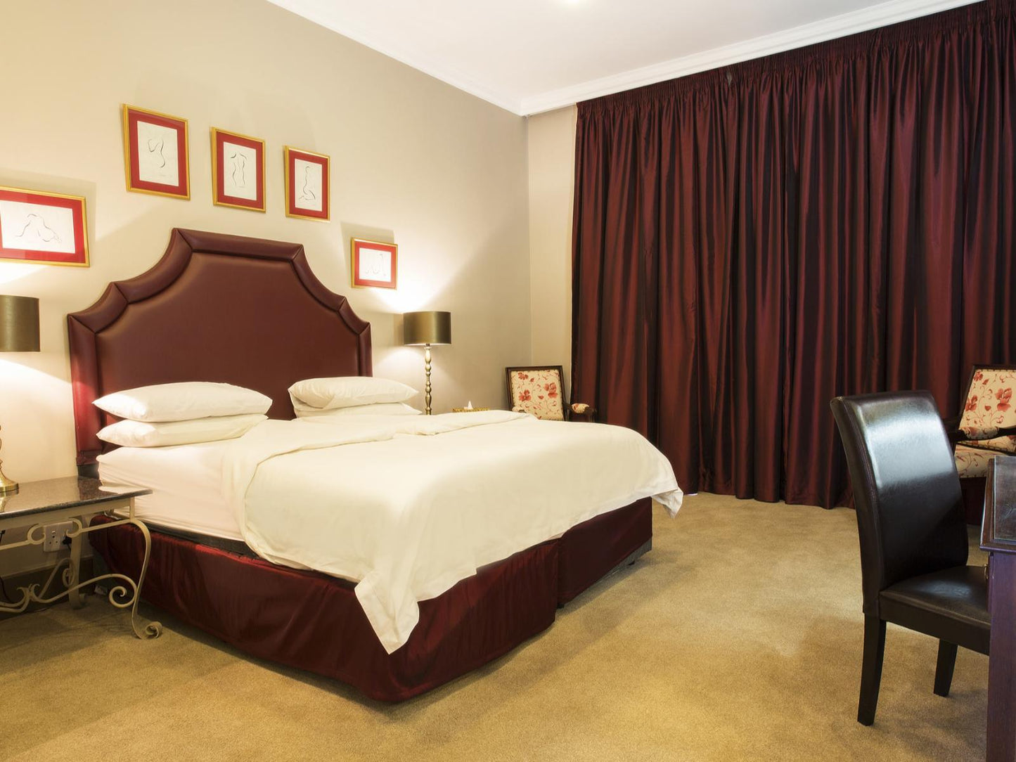 Boutique Suite 5 @ Leeuwenhof Country Lodge & Garden Spa