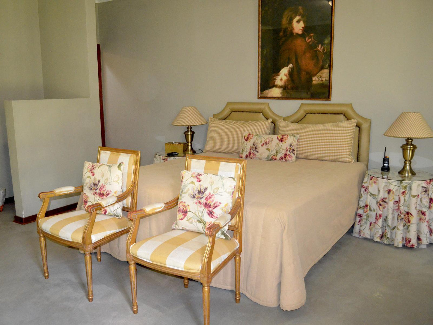 Luxury Prestige Room 3 @ Leeuwenhof Country Lodge & Garden Spa