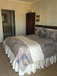 Classic Double Room @ Leika Airport Lodge