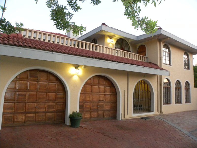 Lelo S Bed And Breakfast Ladysmith Kwazulu Natal Kwazulu Natal South Africa House, Building, Architecture