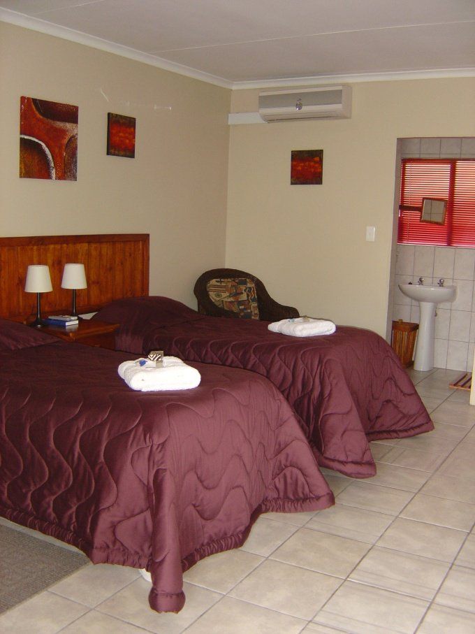 Lens B And B And Guesthouse Lakefield Johannesburg Gauteng South Africa 