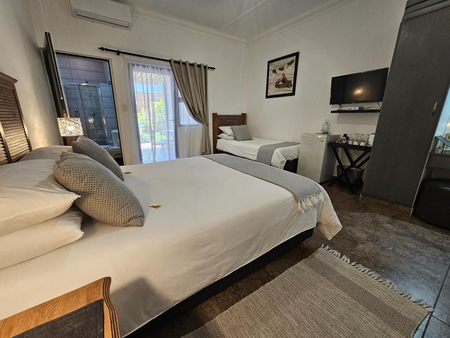 Leopard Corner Lodge, Koedoe - Family Room, Bedroom