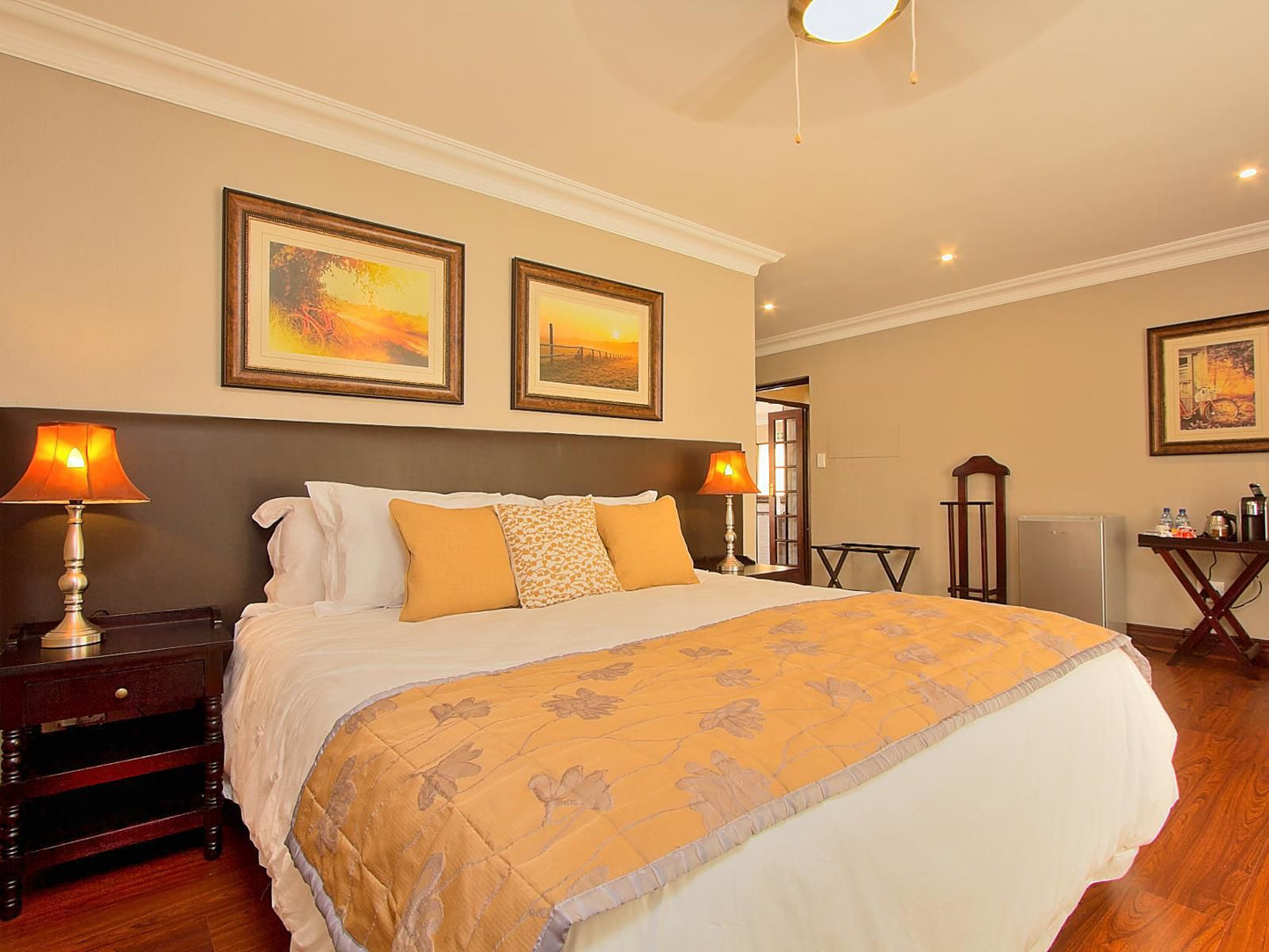 Leopardsong Manor Centurion Golf Estate Centurion Gauteng South Africa Colorful, Bedroom