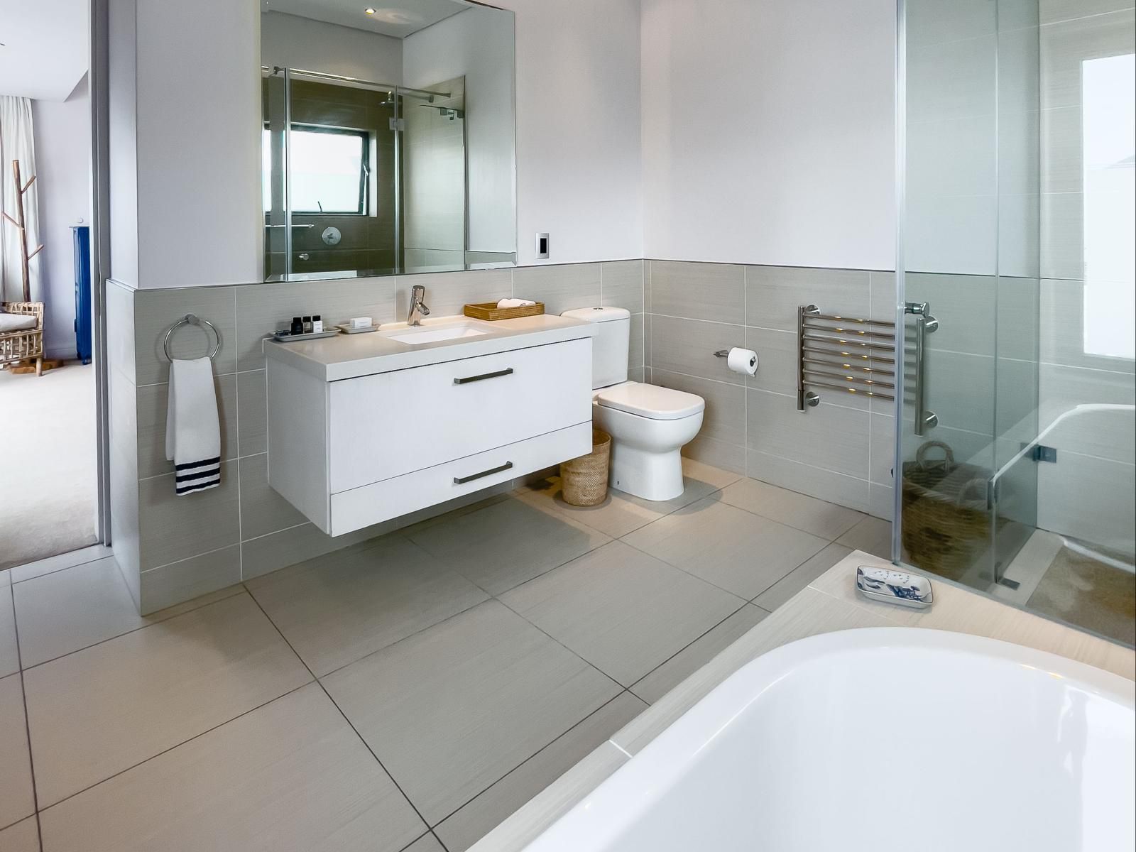 Le Paradis Penthouse Apartment Hermanus Western Cape South Africa Unsaturated, Bathroom