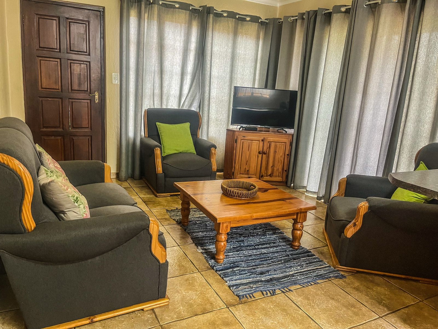 2 Bedroom self catering @ Leribisi Lodge & Conference Centre