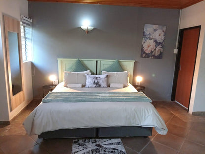 Lesedi Guesthouse Middleburg, King Studio Apartment 3, Bedroom