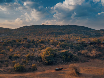 Leshiba Wilderness, Vehicle