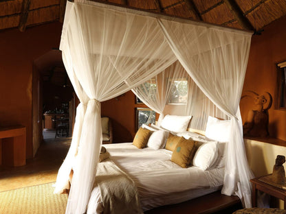 Leshiba Wilderness, Lemon Tree Standard Double Room, Sepia Tones, Bedroom