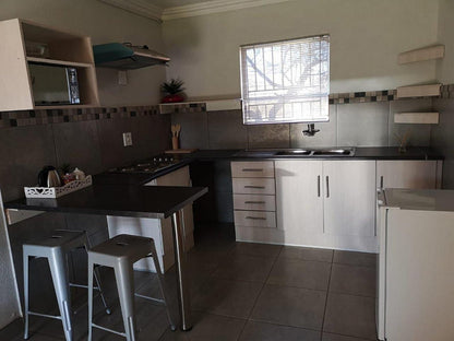 Lesolo Lodge, Seribane Suite, Kitchen