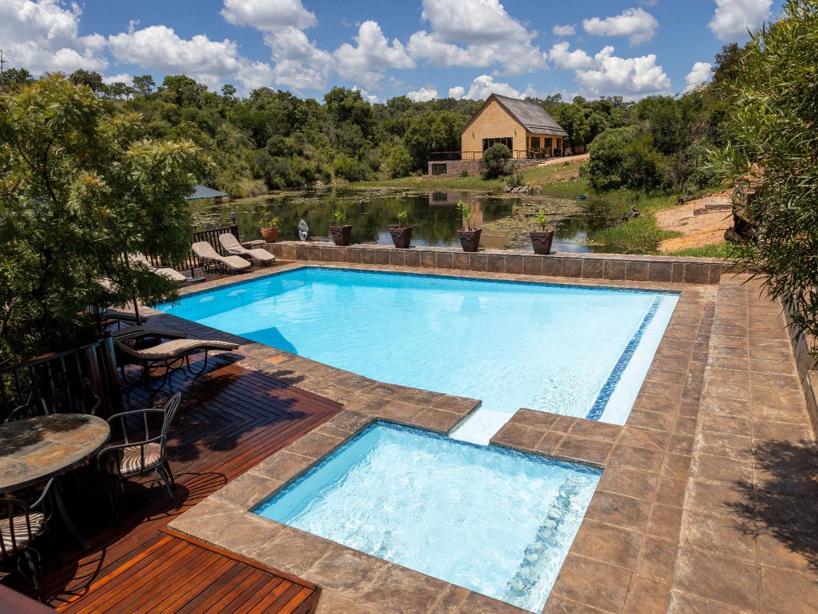 Lichenry Bush Lodge, Swimming Pool