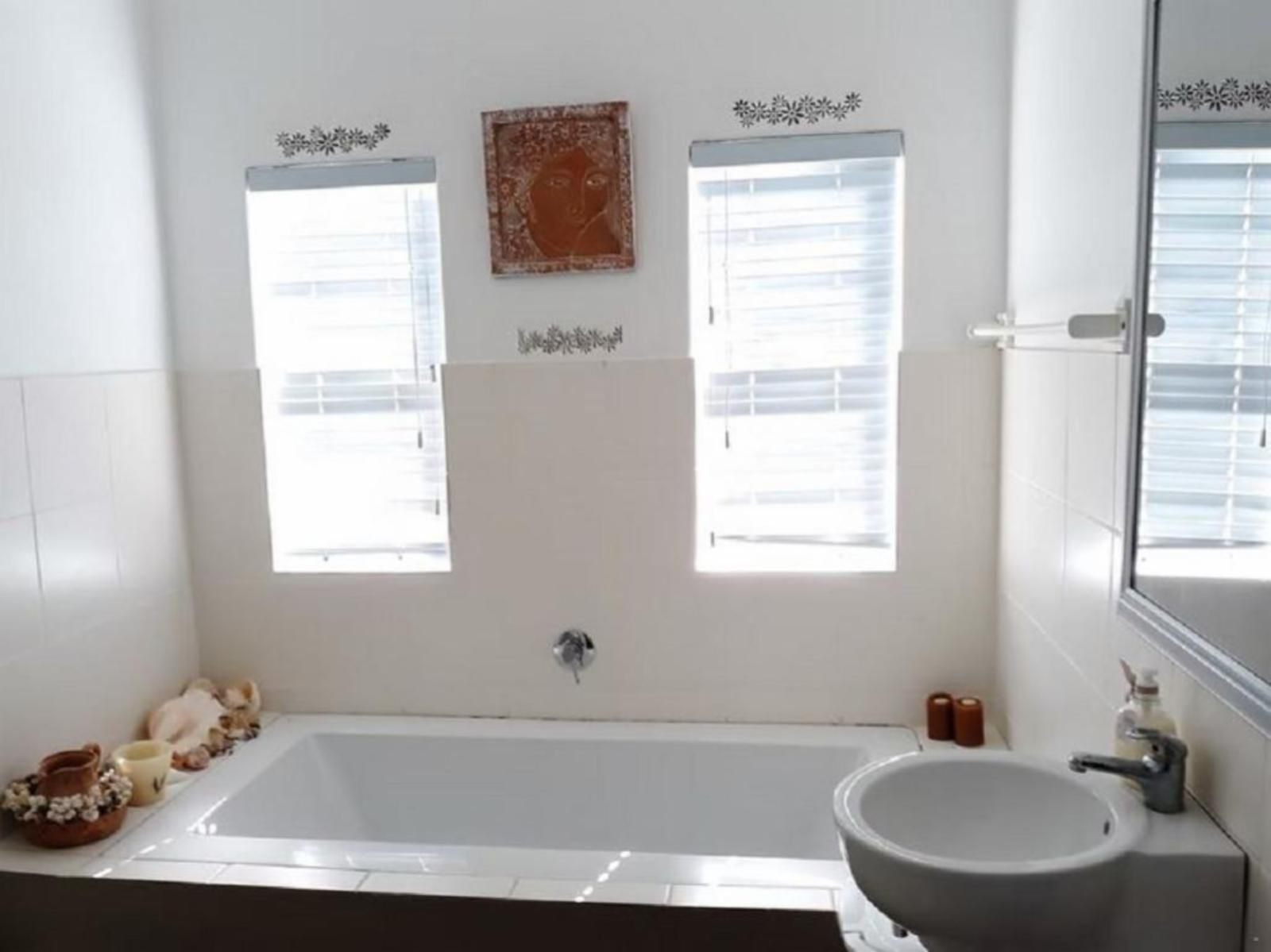 Lieflappie Still Bay West Stilbaai Western Cape South Africa Unsaturated, Bathroom