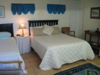 Family Room @ Linkside Lodge- Port Elizabeth