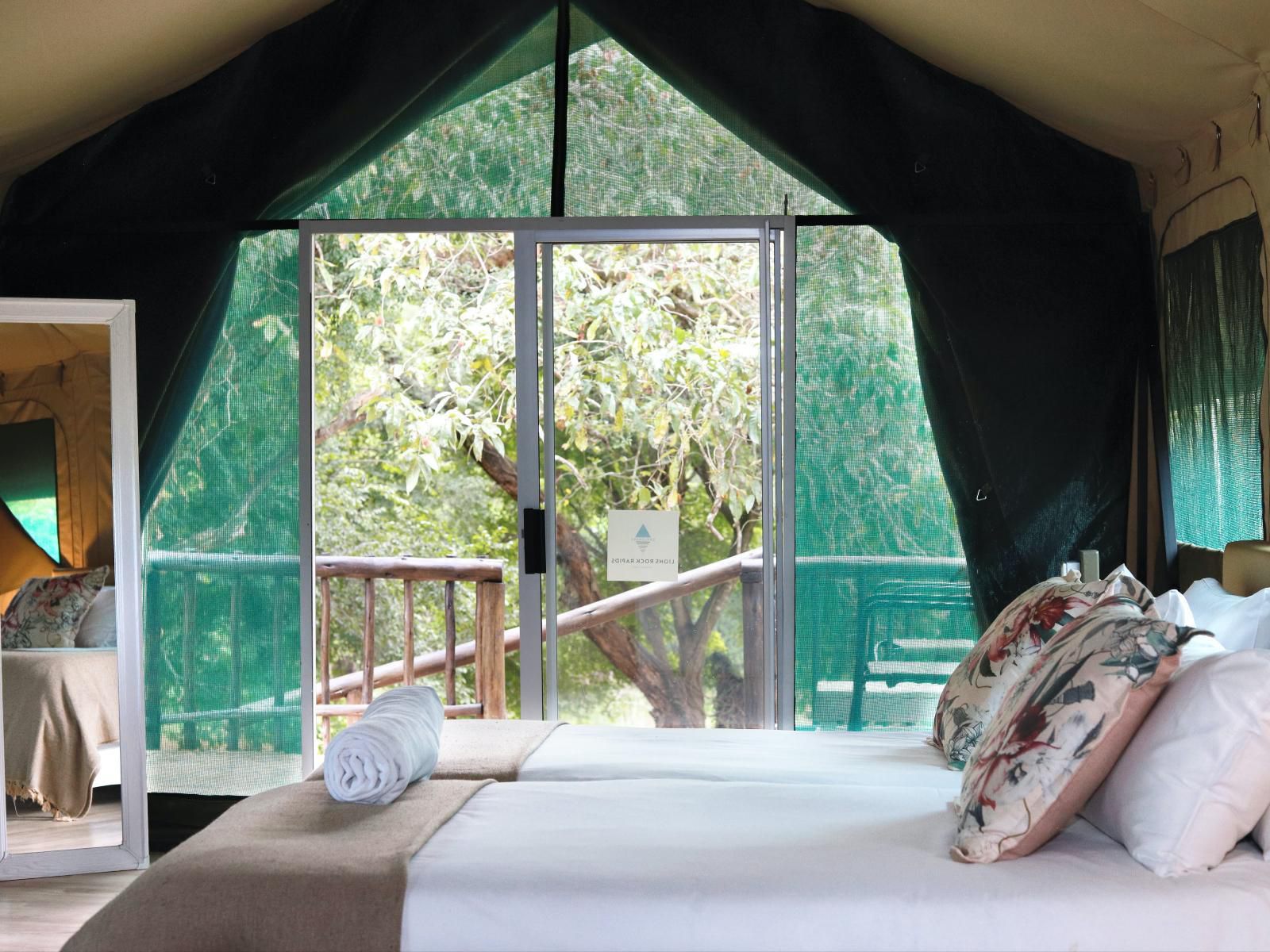 Lions Rock Rapids Lodge And Luxury Tented Camp, Twin Suite, Bedroom