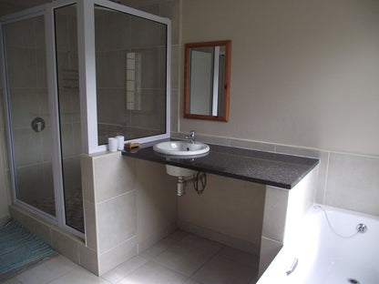 Little Louisa Colleen Glen Port Elizabeth Eastern Cape South Africa Unsaturated, Bathroom