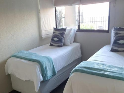 Deluxe Twin Room @ Living Waters Guest House