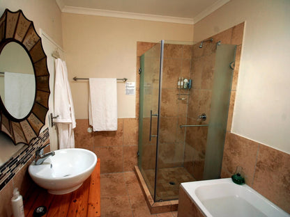 Liz At Lancaster Bandb Craighall Park Johannesburg Gauteng South Africa Bathroom