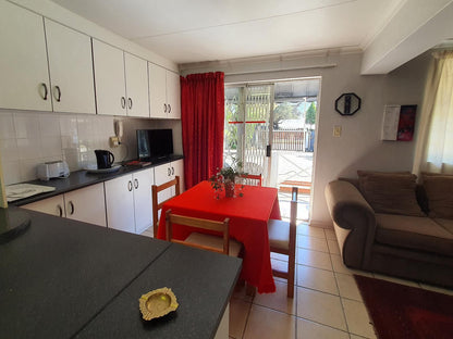 Lizbe Accommodation Waverley Bloemfontein Free State South Africa Kitchen