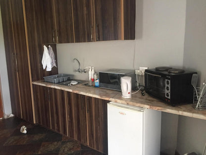 Loch Athlone Overnight Accommodation Bethlehem Free State South Africa Kitchen