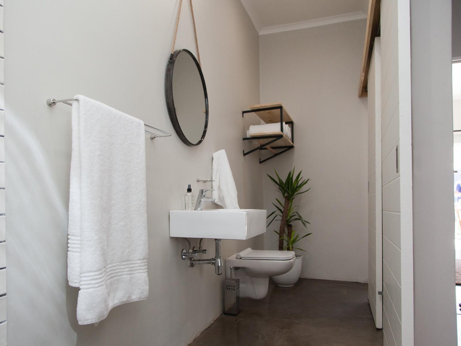 Loddey S Guest House Strand Western Cape South Africa Unsaturated, Bathroom