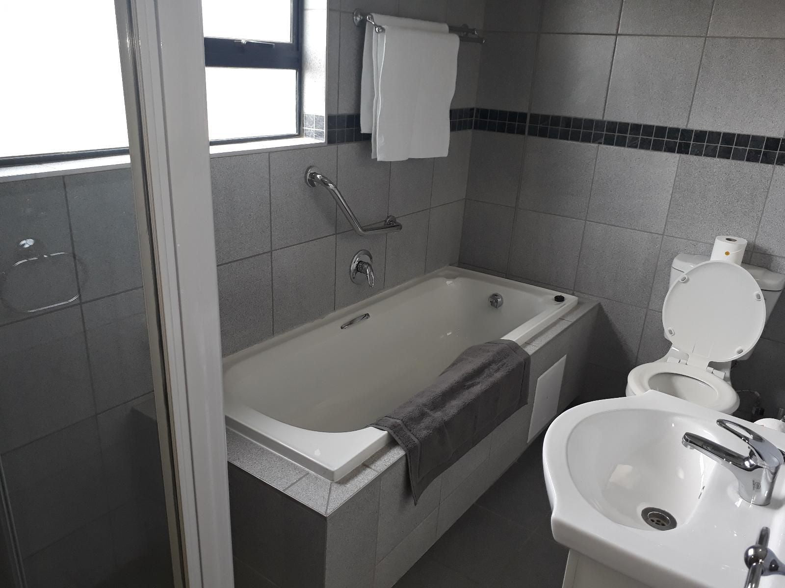 Lodge Leadwood Boksburg North Johannesburg Gauteng South Africa Colorless, Bathroom