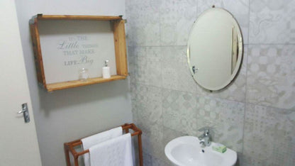 Loerie Cottage Colleen Glen Port Elizabeth Eastern Cape South Africa Unsaturated, Bathroom