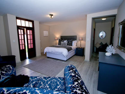 Long Beach Lodge, Double Room, Bedroom