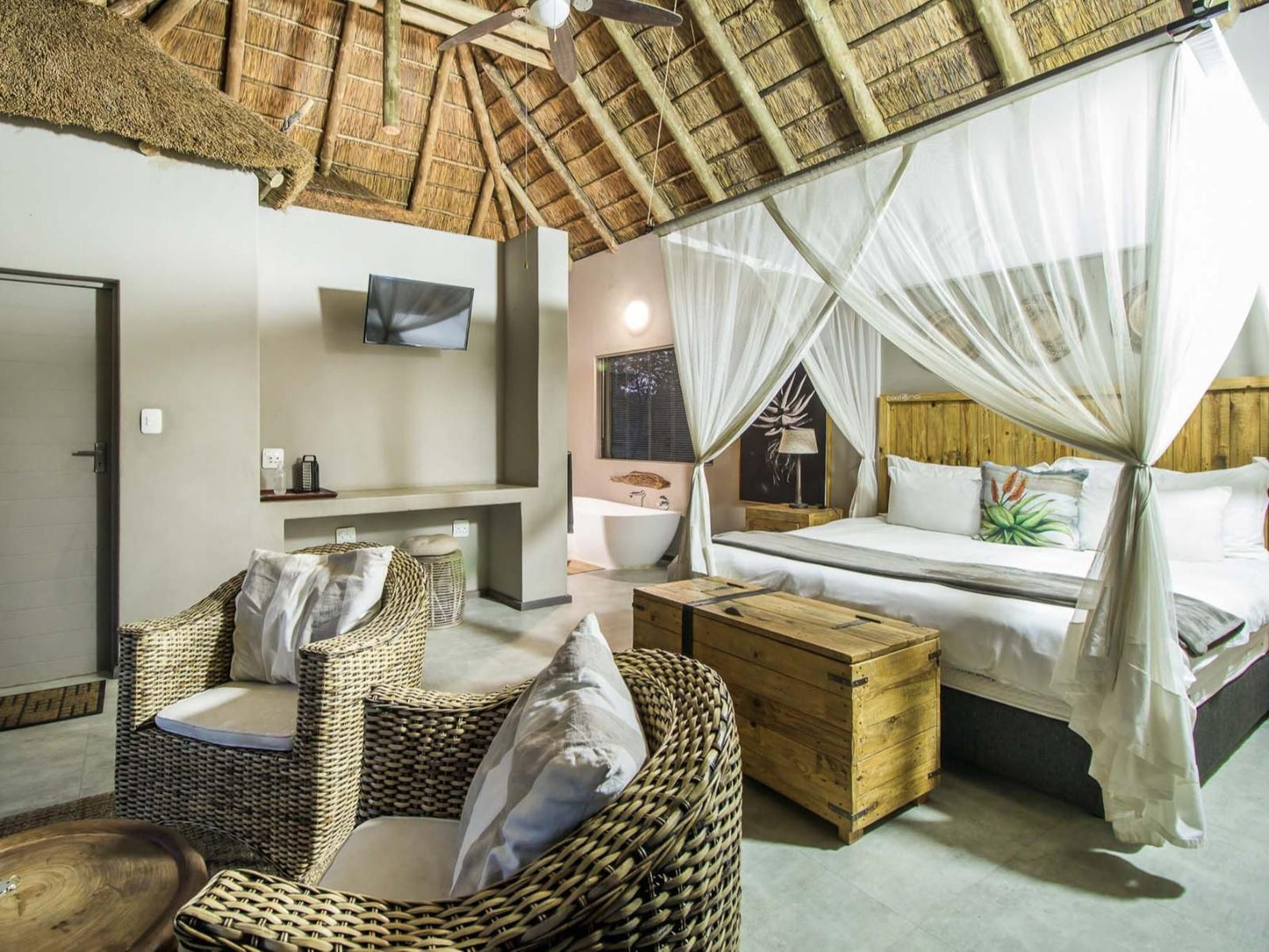 Lookoutsafarilodge The Heartbeat Of Africa Dinokeng Game Reserve Gauteng South Africa Bedroom