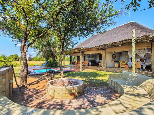 Deluxe Family Chalet @ Lookoutsafarilodge - “The Heartbeat Of Africa”