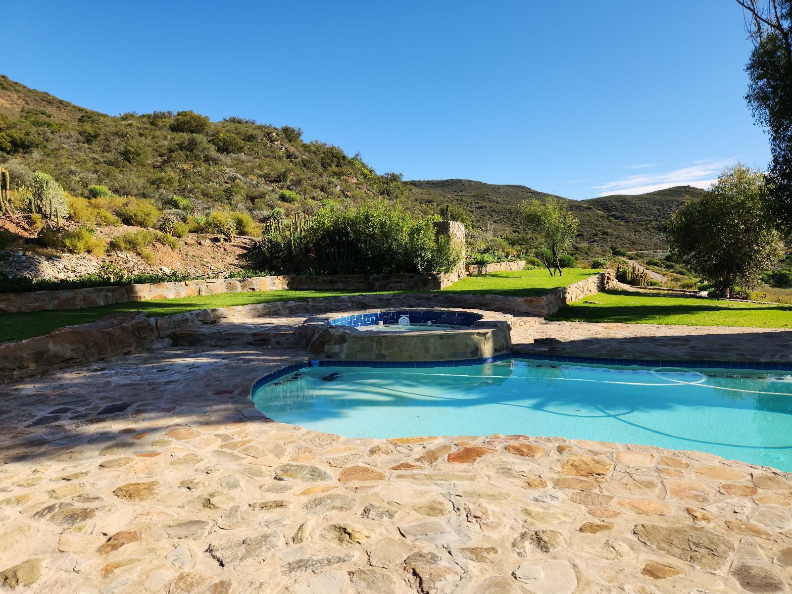 Ludicks Farm, Swimming Pool