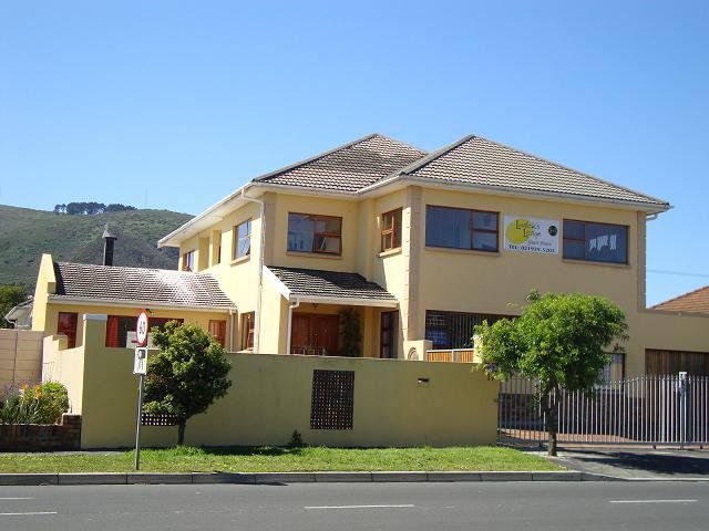 Ludicks Lodge Parow Cape Town Western Cape South Africa Complementary Colors, Building, Architecture, House, Window