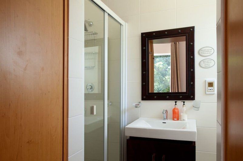 Lu S Guest House Paarl Western Cape South Africa Bathroom