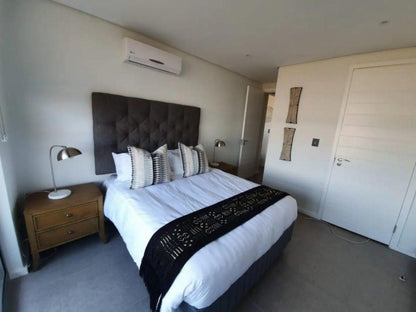 Luxury Apartment Near The Airport With Sea View Hillhead Umhlanga Kwazulu Natal South Africa Bedroom