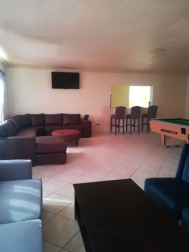 Lwazi Lodge Elukwatini Mpumalanga South Africa Living Room