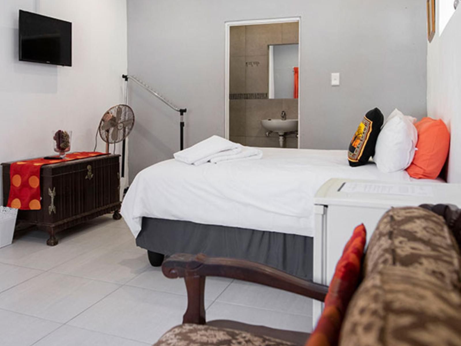 Lyronne Guesthouse Shuttle And Tours Parow North Cape Town Western Cape South Africa Bedroom