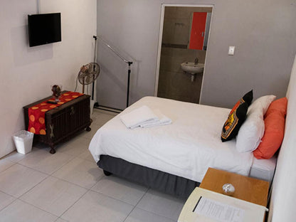 Lyronne Guesthouse Shuttle And Tours Parow North Cape Town Western Cape South Africa Bedroom