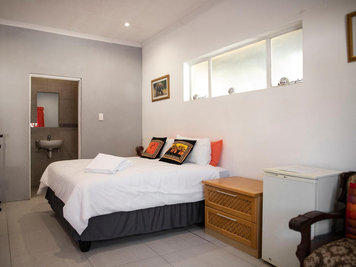 Lyronne Guesthouse Shuttle And Tours Parow North Cape Town Western Cape South Africa Bedroom