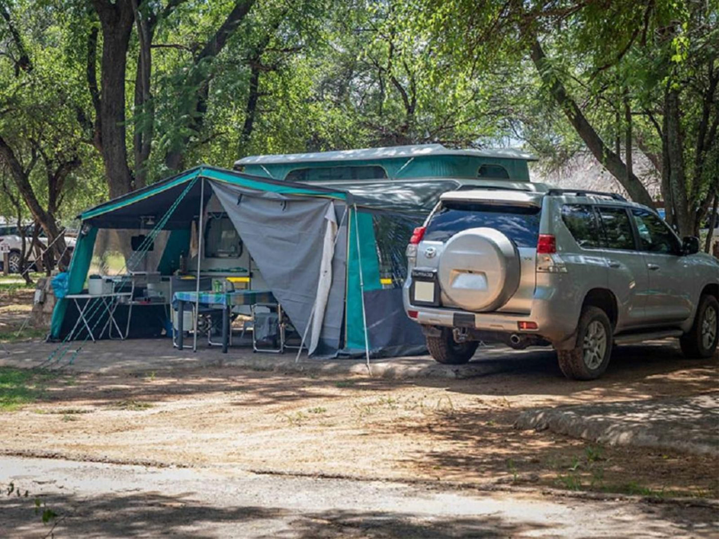 Mabalingwe Caravan Park, Tent, Architecture