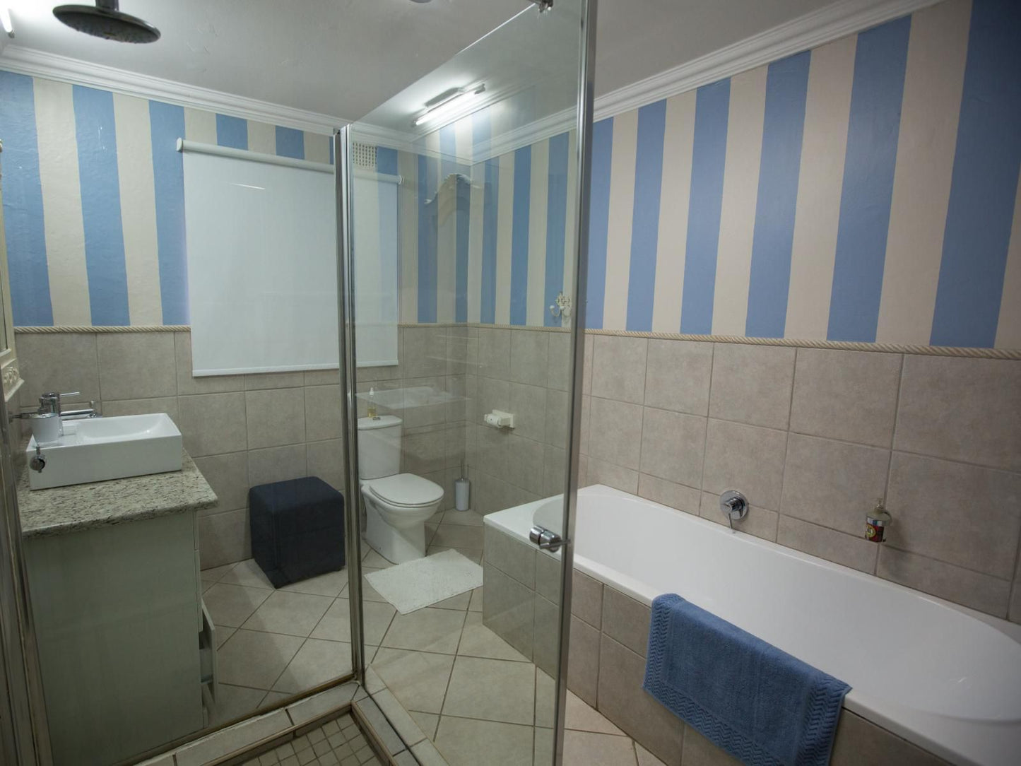 Macgregors Guest House, Executive Suite, Bathroom