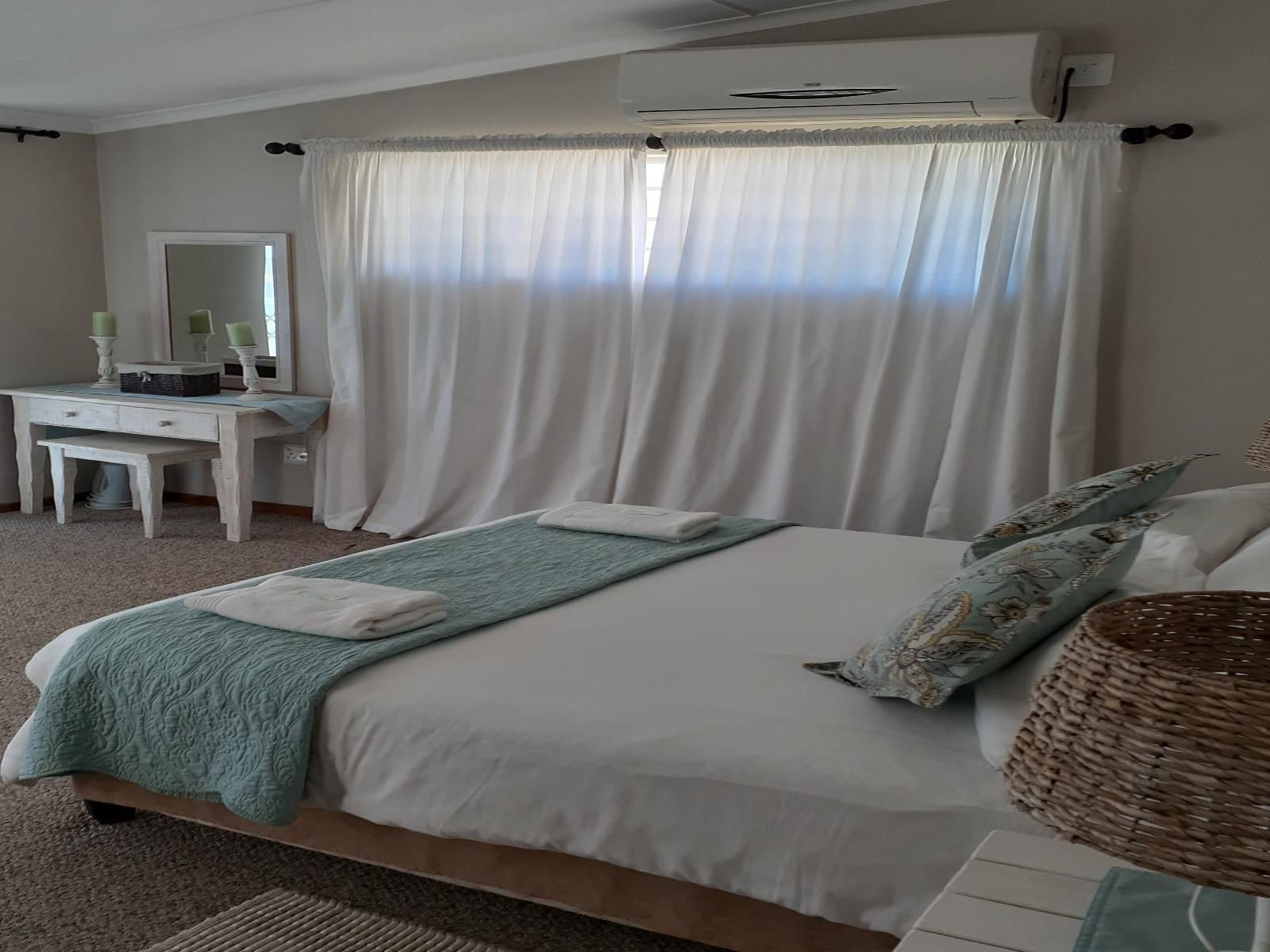 Madiolyn Central Jeffreys Bay Jeffreys Bay Eastern Cape South Africa Unsaturated, Bedroom