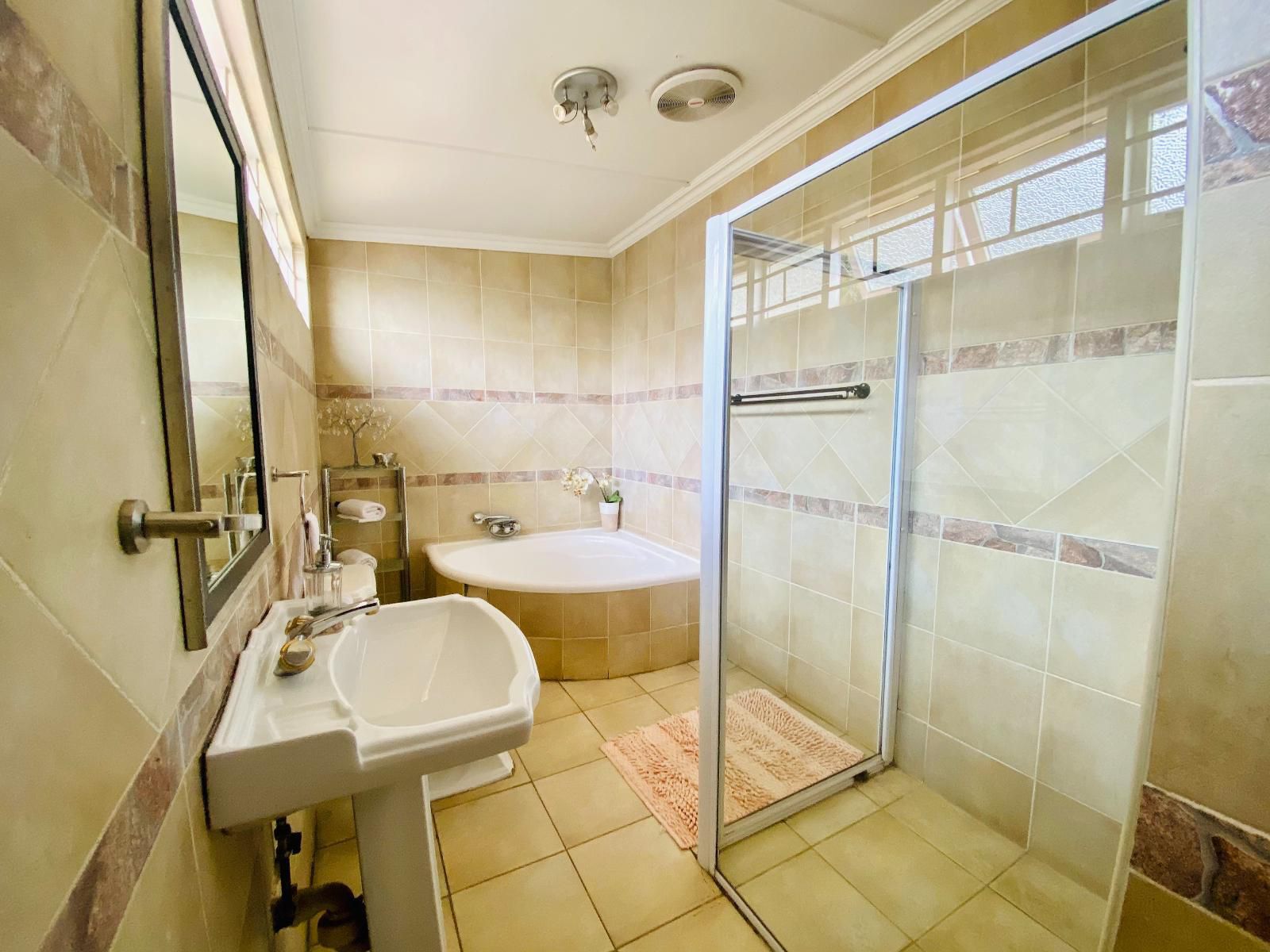 Madlula S Guesthouse Scottsville Pietermaritzburg Kwazulu Natal South Africa Bathroom