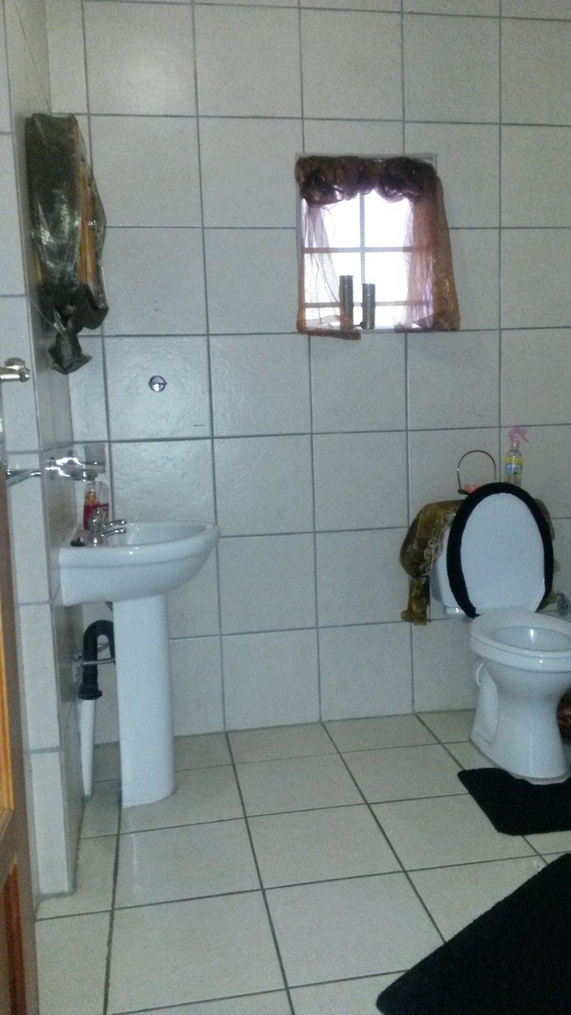 Magnolia Guesthouse Vaalpark Sasolburg Free State South Africa Unsaturated, Bathroom