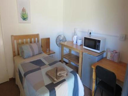 Bromelia House Single Room with En-Suite @ Magnolia Place Stellenbosch Guest House