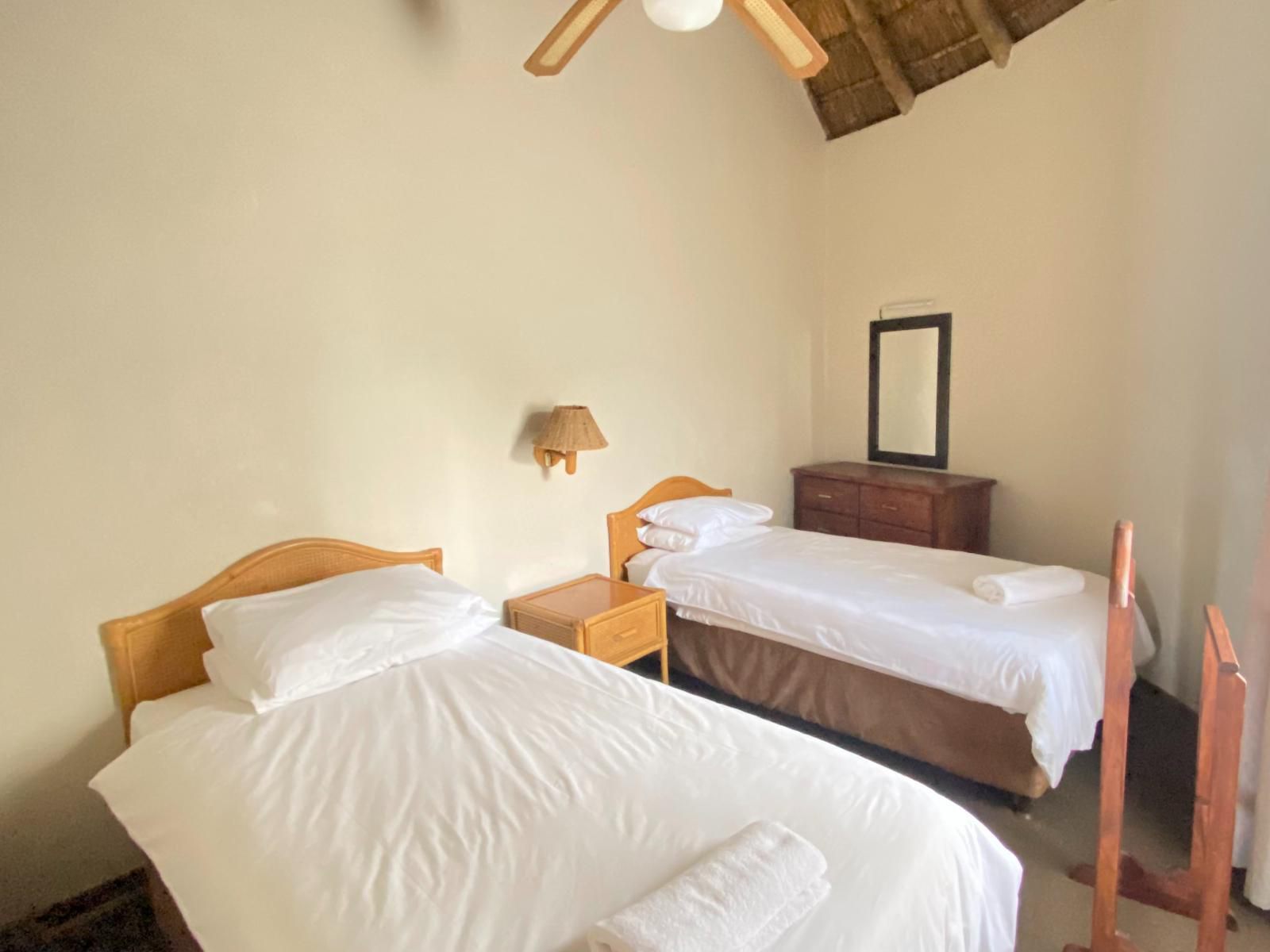 Magoebaskloof Mountain Lodge, 2 Sleeper Large Self-Catering, Bedroom