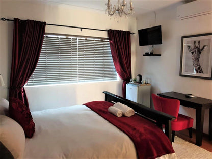 Deluxe Double Rooms @ Mahogany Guesthouse